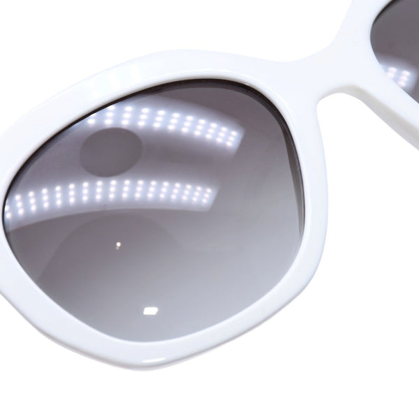 Excellent condition PRADA sunglasses SPR 16V 53◻20 White, White Frame, White, Used, 4a002339