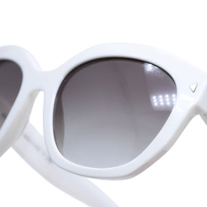 Excellent condition PRADA sunglasses SPR 16V 53◻20 White, White Frame, White, Used, 4a002339