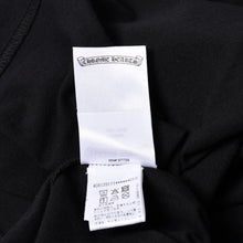 画像をギャラリービューアに読み込む, 新品未使用 CHROME HEARTS クロムハーツ 半袖Tシャツ サイズL ホースシュー プリント ブラック ピンク 新型 中古 4a001616
