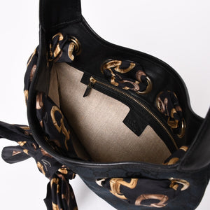 極美品 GUCCI グッチ スカーフ ワンショルダー GGキャンバス ショルダーバッグ ブラック 155562 ゴールド金具 中古 4a002074