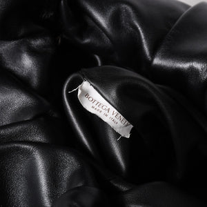 極美品 BOTTEGA VENETA ボッテガヴェネタ レザー ハンドバッグ ザ ショルダー ポーチ ハンドバッグ ブラック 610524 中古 4a002086
