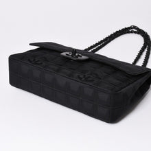 Load image into Gallery viewer, 極美品 CHANEL シャネル ニュートラベルライン Sフラップ Wチェーンショルダーバッグ A15285 7番台 ココマーク チョコバー 中古 4a002412