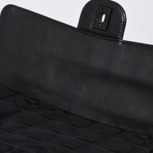 Load image into Gallery viewer, 極美品 CHANEL シャネル ニュートラベルライン Sフラップ Wチェーンショルダーバッグ A15285 7番台 ココマーク チョコバー 中古 4a002412