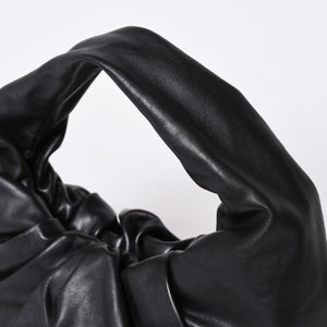 極美品 BOTTEGA VENETA ボッテガヴェネタ レザー ハンドバッグ ザ ショルダー ポーチ ハンドバッグ ブラック 610524 中古 4a002086