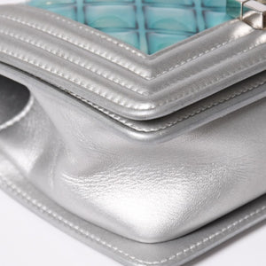 CHANEL シャネル BOY CHANEL 20 ボーイシャネル 20 チェーンショルダーバッグ A67085 25番台 パテント レザー シルバー 美品 中古 4a002378