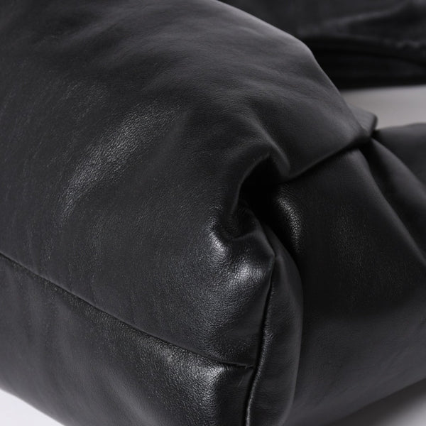 極美品 BOTTEGA VENETA ボッテガヴェネタ レザー ハンドバッグ ザ ショルダー ポーチ ハンドバッグ ブラック 610524 中古 4a002086