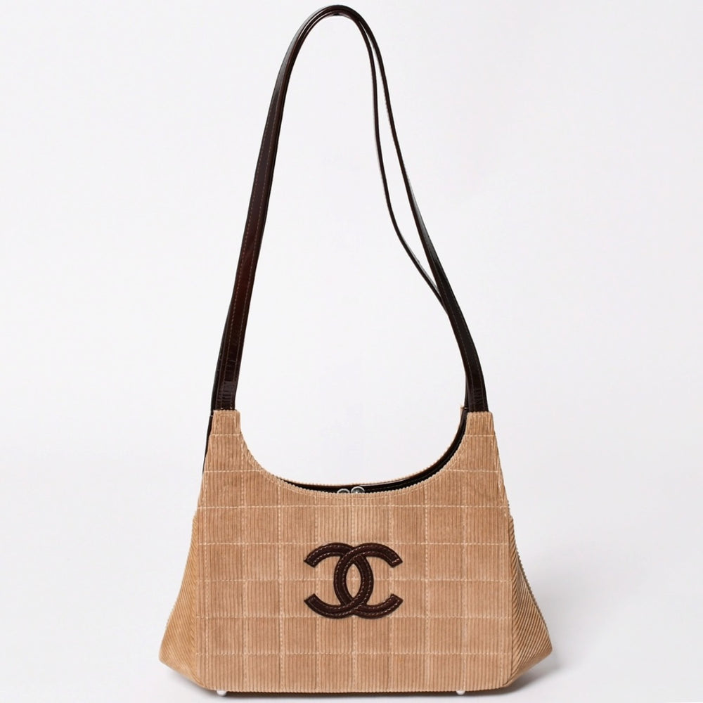 CHANEL Chocolate Bar Line One Shoulder Bag No. 6 Coco Mark Patch Patent Corduroy Clasp Good Condition Used 4a002797