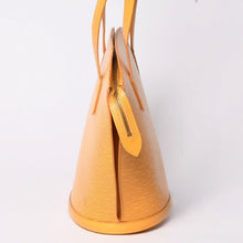 画像をギャラリービューアに読み込む, 極美品 LOUIS VUITTON ルイヴィトン サンジャック ハンドバッグ M52269 エピ レザー イエロー ゴールド金具 中古 4a002382