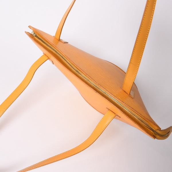 Very good condition LOUIS VUITTON Saint-Jacques handbag M52269 Epi leather yellow gold hardware used 4a002382