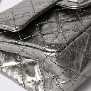Very Good Condition CHANEL 2.55 W Flap W Chain Shoulder Bag AS0874 No. 11 Vintage Calfskin Metallic Green Used 4a002128