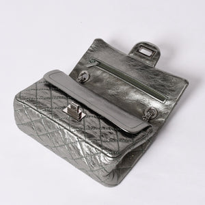 Very Good Condition CHANEL 2.55 W Flap W Chain Shoulder Bag AS0874 No. 11 Vintage Calfskin Metallic Green Used 4a002128