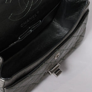 Very Good Condition CHANEL 2.55 W Flap W Chain Shoulder Bag AS0874 No. 11 Vintage Calfskin Metallic Green Used 4a002128