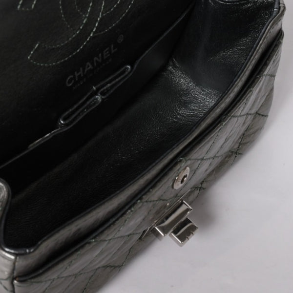 Very Good Condition CHANEL 2.55 W Flap W Chain Shoulder Bag AS0874 No. 11 Vintage Calfskin Metallic Green Used 4a002128