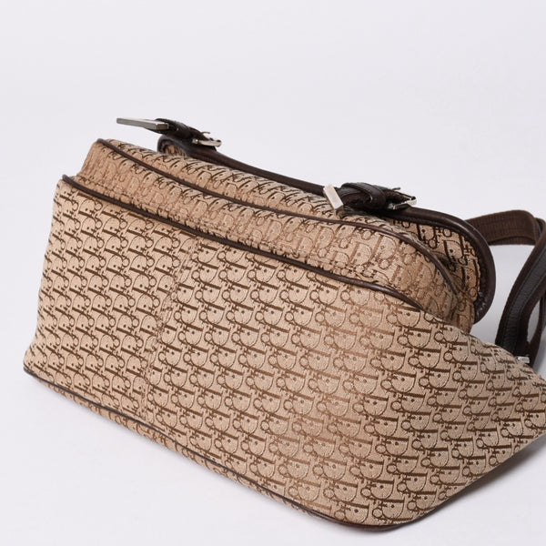 Christian Dior Trotter Canvas Street Chic Shoulder Bag Trotter Pattern Beige Brown 13-BM-0075 Monogram Good Condition Used 4a002101
