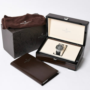 Very Good Condition PATEK PHILIPPE Patek Philippe Nautilus 5711G-001 Nautilus Black Dial SS Watch 2020 Guarantee Included Used 4a002318