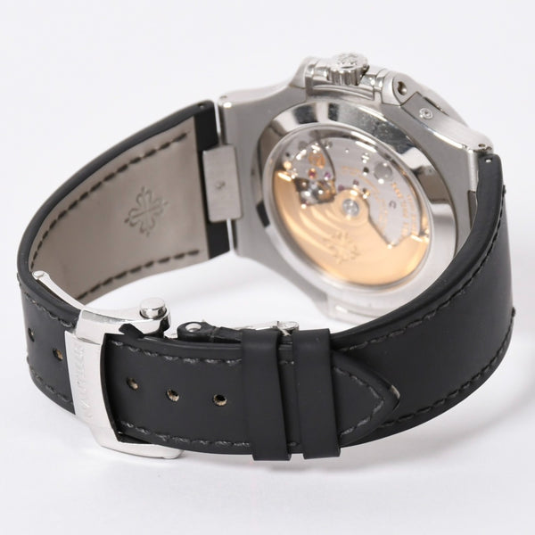 Very Good Condition PATEK PHILIPPE Patek Philippe Nautilus 5711G-001 Nautilus Black Dial SS Watch 2020 Guarantee Included Used 4a002318