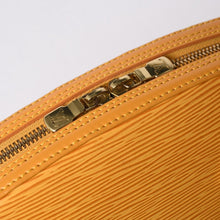 画像をギャラリービューアに読み込む, LOUIS VUITTON ルイヴィトン ジャスミン エピ ハンドバッグ M52089ゴールド金具 タッシリ イエロー 美品 中古 4a002103