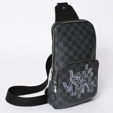 画像をギャラリービューアに読み込む, LOUIS VUITTON ルイヴィトン アヴェニュースリングバッグ ボディバッグ N40274 ダミエグラフィットキャンバス シルバー金具 中古 4a001737