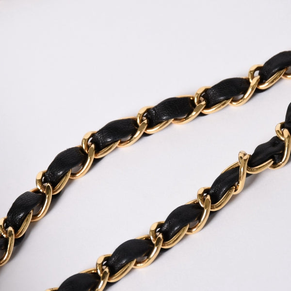 極美品 CHANEL シャネル マトラッセ25 Wフラップ Wチェーンショルダーバッグ 7番台 ココマーク ラムスキン ブラック ゴールド金具 中古 4a000622