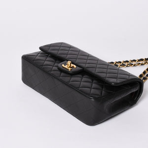 極美品 CHANEL シャネル マトラッセ25 Wフラップ Wチェーンショルダーバッグ 7番台 ココマーク ラムスキン ブラック ゴールド金具 中古 4a000622
