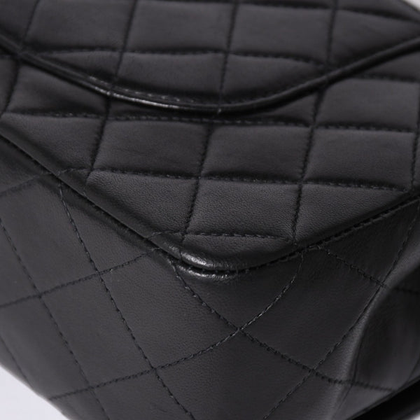 極美品 CHANEL シャネル マトラッセ25 Wフラップ Wチェーンショルダーバッグ 7番台 ココマーク ラムスキン ブラック ゴールド金具 中古 4a000622