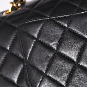 極美品 CHANEL シャネル マトラッセ25 Wフラップ Wチェーンショルダーバッグ 7番台 ココマーク ラムスキン ブラック ゴールド金具 中古 4a000622