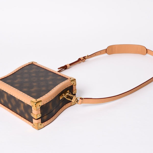 極美品 LOUISVUITTON ルイヴィトン モノグラム ヴァージル モザイク ウェイビートランク M46130 ショルダーバッグ クラッシュ 中古 4a002124