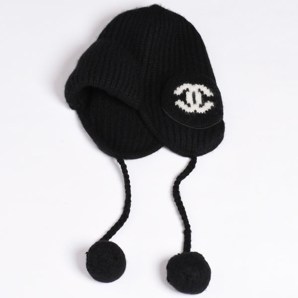 New and unused CHANEL 26AW flight cap pilot cap with bonbon knit cap AAB271 here mark cashmere silk black used 4a001771