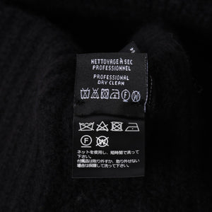 New and unused CHANEL 26AW flight cap pilot cap with bonbon knit cap AAB271 here mark cashmere silk black used 4a001771