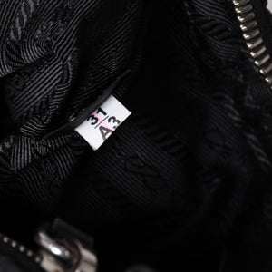 Very Good Condition PRADA Hobo One Shoulder Bag 1NE204 Triangle Logo Triangle Logo Plate Nylon Black Used 4a001931