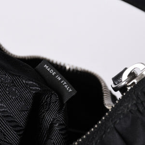 Very Good Condition PRADA Hobo One Shoulder Bag 1NE204 Triangle Logo Triangle Logo Plate Nylon Black Used 4a001931