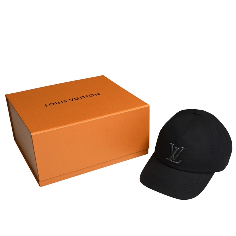 New and unused LOUIS VUITTON Cap Only LV Adjuster Cap M7633L Cotton Black Used 4a002479
