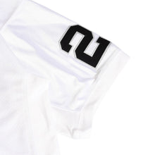画像をギャラリービューアに読み込む, 新品同様 Mitchell&amp;Ness ミッチェルアンドネス オーセンティックユニフォーム オークランドレイダース チャールズウッドソン 2002年 スーパーボウル 背番号24 ホワイト ブラック 中古 4a002225