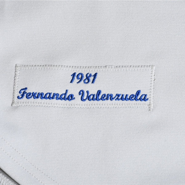 Like new Mitchell&Ness Mitchell &amp; Ness Cooperstown Collection 1981 Los Angeles Dodgers Fernando Valenzuera Authentic Road Jersey Size L Used 4a002213