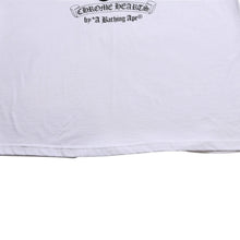 画像をギャラリービューアに読み込む, CHROME HEARTS × A BATHING APE クロムハーツ ア ベイシング エイプ コラボ限定Tシャツ ベイビーマイロ ベイプ エイプヘッド ホースシュー プラス スクロールラベル XLサイズ 美品 中古 4a004456