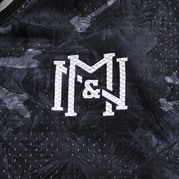 新品同様 Mitchell&Ness ミッチェルアンドネス × マスターマインドワールド コラボレーション ワールドプリントタンクトップ ノースリーブ スカル ボーン カモフラージュ Lサイズ 中古 4a002235