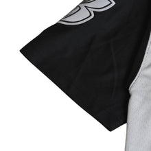 画像をギャラリービューアに読み込む, 新品同様 Mitchell&amp;Ness ミッチェルアンドネス 50th Anniversary of Hip-Hop Ruff Rydersフットボールジャージ ラフライダース ブラック グレー XLサイズ 中古 4a002267