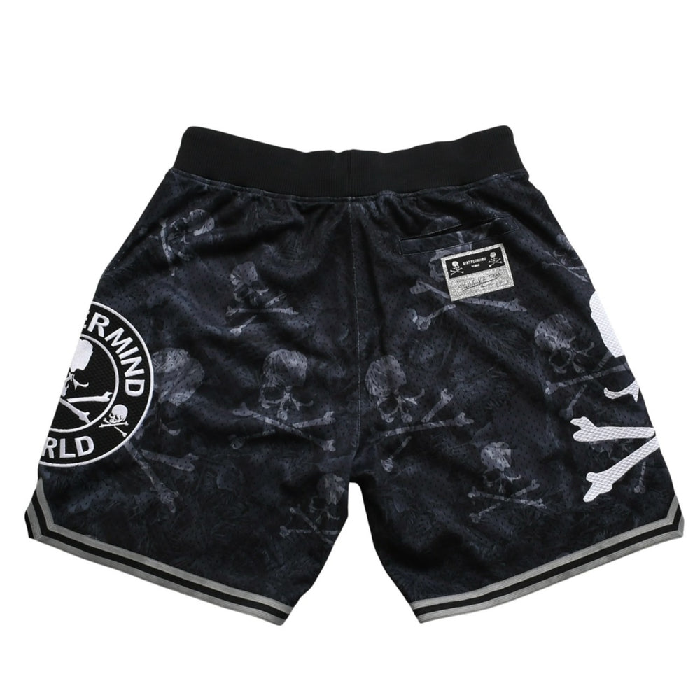 Like new Mitchell&Ness Mitchell &amp; Ness x mastermind world collaboration printed shorts, half pants, shorts, skull and bone camouflage, size L, used, 4a002260