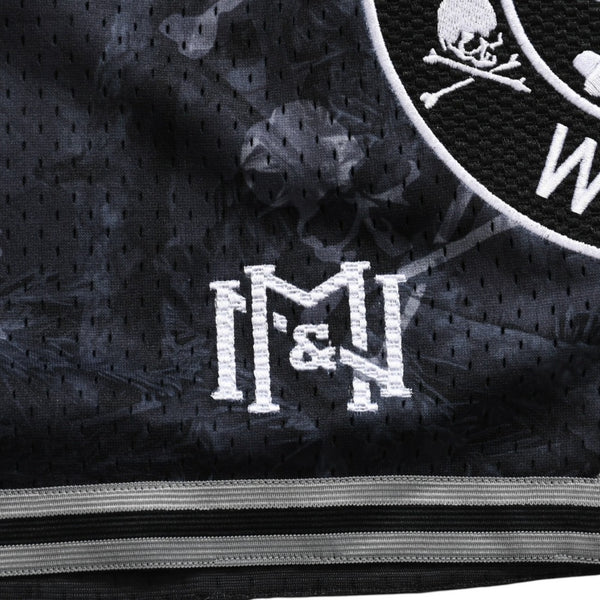Like new Mitchell&Ness Mitchell &amp; Ness x mastermind world collaboration printed shorts, half pants, shorts, skull and bone camouflage, size L, used, 4a002260