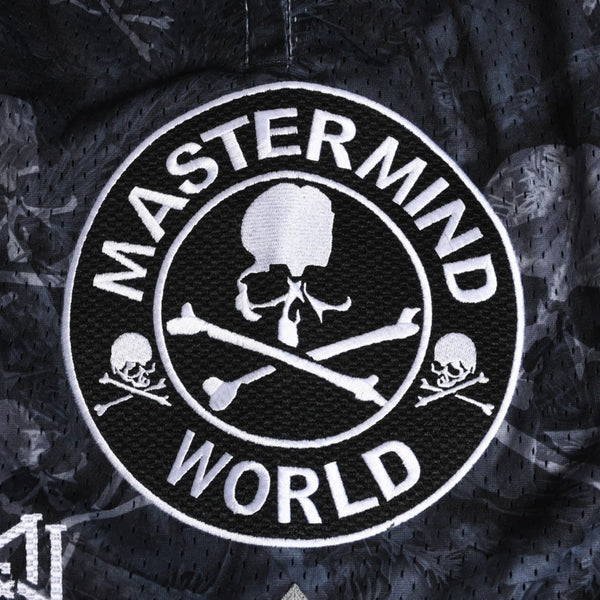 Like new Mitchell&Ness Mitchell &amp; Ness x mastermind world collaboration printed shorts, half pants, shorts, skull and bone camouflage, size L, used, 4a002260