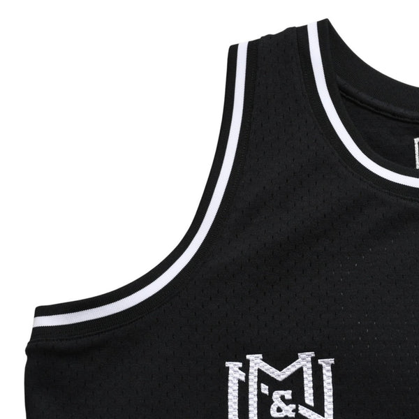 Like new Mitchell&Ness Mitchell &amp; Ness x mastermind world Mesh Tank Top Sleeveless Black Skull Bone Size L Used 4a002270