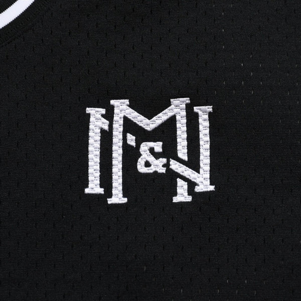 Like new Mitchell&Ness Mitchell &amp; Ness x mastermind world Mesh Tank Top Sleeveless Black Skull Bone Size L Used 4a002270