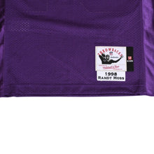 画像をギャラリービューアに読み込む, 新品同様 Mitchell&amp;Ness ミッチェルアンドネス フットボールジャージ NFL ミネソタ バイキングス ランディ モス 1998 背番号84 パープル ホワイト イエロー Sサイズ 中古 4a002280