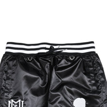 Load image into Gallery viewer, 新品同様 Mitchell&amp;Ness x Mastermind world ミッチェルアンドネス × マスターマインドワールド TEAR PANTS サイズ L ブラック スカル 中古 4a002177