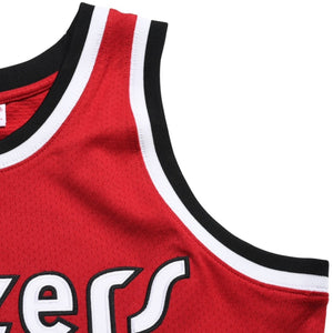 新品同様品 Mitchell&Ness ミッチェルアンドネス ポートランドトレイルブレイザーズ クライドドレクスラー 1983-84 スウィングマンユニフォーム Mサイズ 中古 4a002301