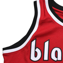 Load image into Gallery viewer, 新品同様品 Mitchell&amp;Ness ミッチェルアンドネス ポートランドトレイルブレイザーズ クライドドレクスラー 1983-84 スウィングマンユニフォーム Mサイズ 中古 4a002301