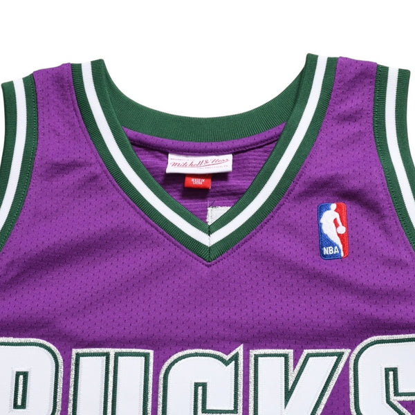 新品同様 Mitchell&Ness ミッチェルアンドネス ロードスウィングマンジャージ ミルウォーキーバックス 2000-01 Mサイズ パープル ホワイト グリーン 中古 4a002218