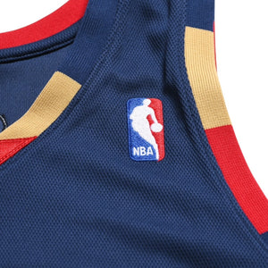 Like new Mitchell&Ness Mitchell &amp; Ness Cleveland Cavaliers LeBron James 2008-09 Swingman Jersey Navy M size Used 4a002210