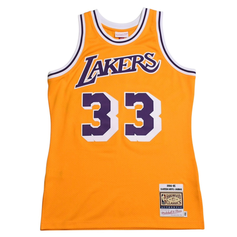 Like new Mitchell&Ness Mitchell &amp; Ness Los Angeles Lakers Kareem Abdul-Jabbar Swingman Jersey 1984-85 Size M Used 4a002287