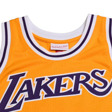 画像をギャラリービューアに読み込む, 新品同様品 Mitchell&amp;Ness ミッチェルアンドネス ロサンゼルスレイカーズ カリームアブドゥルジャバー スウィングマンジャージー 1984−85 Mサイズ 中古 4a002287